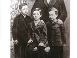 Ruggero Pascoli con i tre figli